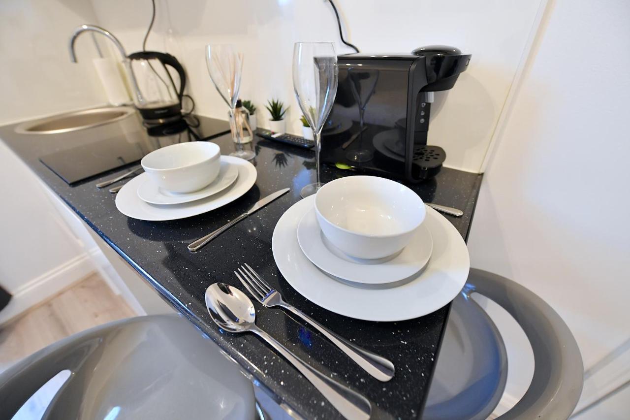 Central London Luxury Studios Fulham Close To Underground Newly Refurbished Zewnętrze zdjęcie