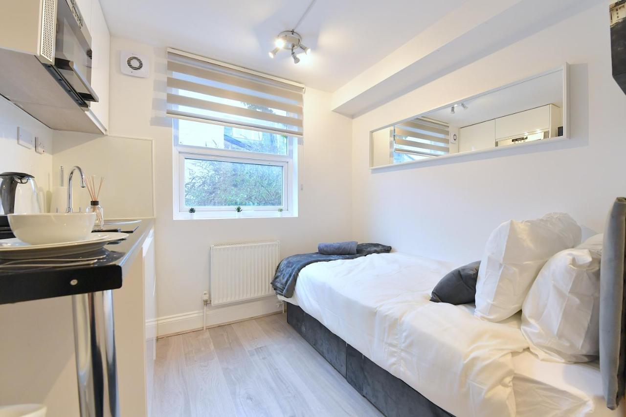 Central London Luxury Studios Fulham Close To Underground Newly Refurbished Zewnętrze zdjęcie