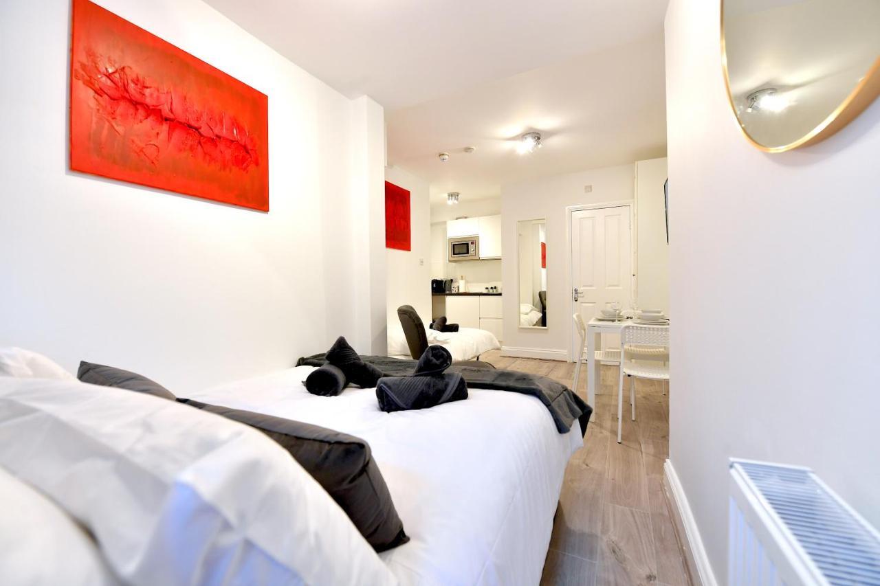 Central London Luxury Studios Fulham Close To Underground Newly Refurbished Zewnętrze zdjęcie