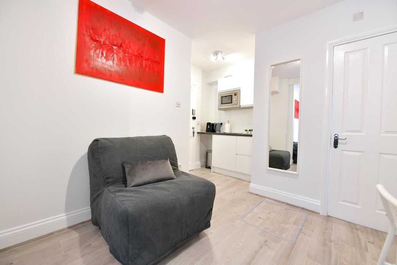 Central London Luxury Studios Fulham Close To Underground Newly Refurbished Zewnętrze zdjęcie