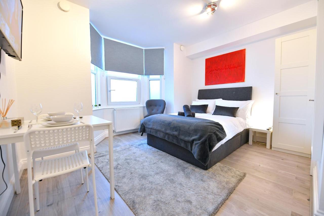 Central London Luxury Studios Fulham Close To Underground Newly Refurbished Zewnętrze zdjęcie