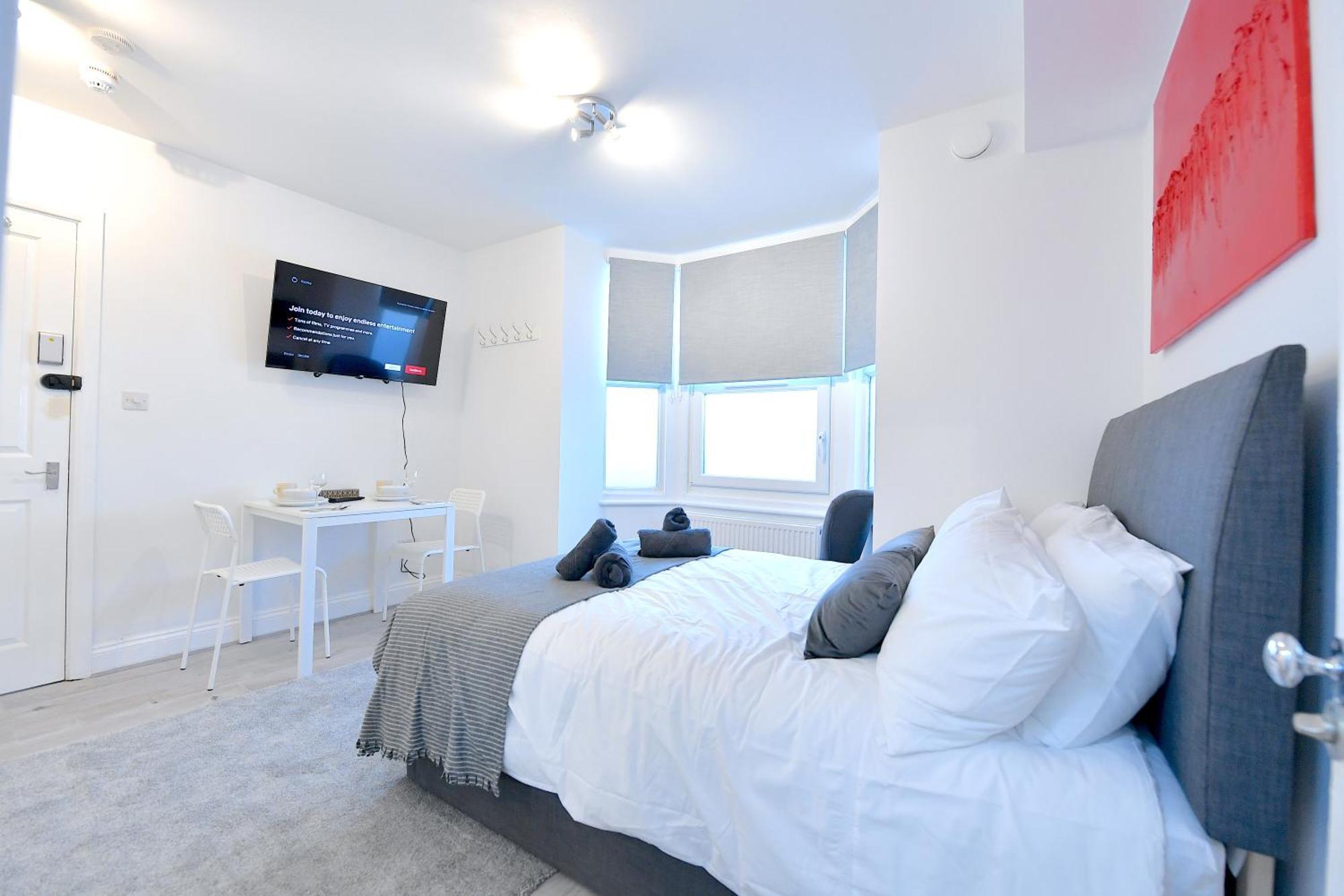 Central London Luxury Studios Fulham Close To Underground Newly Refurbished Zewnętrze zdjęcie