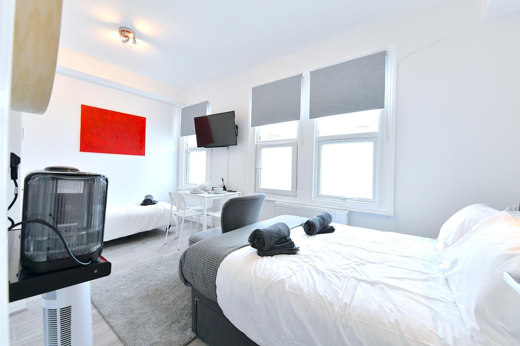 Central London Luxury Studios Fulham Close To Underground Newly Refurbished Zewnętrze zdjęcie